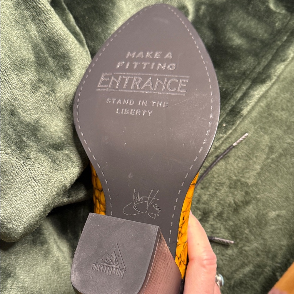 John Fluevog Entrance Buckle MaryJane - Room 112 - Picture 4 of 8